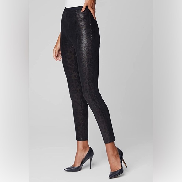 Blank NYC Women black metallic animal printed pull on skinny NWT - Picture 2 of 3